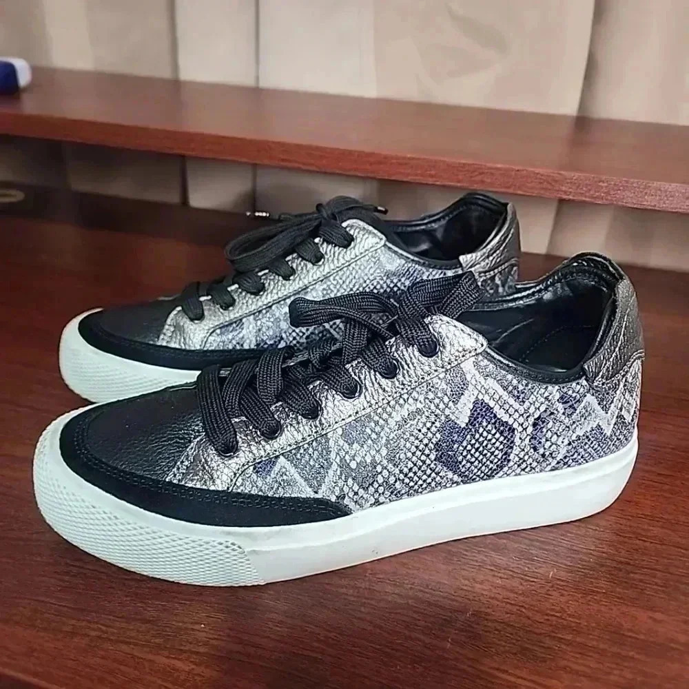 Dkny Women's Reesa Lace Up Sneakers Multi Color Animal Print Size 7.5 - Picture 6 of 13